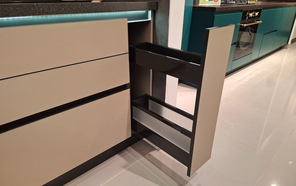 Кухня Генрих Ханна BL / м. Дмитровская